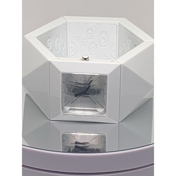 rip curl watch women Surf Tide Water Resistance Unique Style TESTED New Battery - Picture 7 of 16